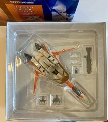 Yamato Macross Plus YF-19 Prototype Unit No.3 Bird of Prey 1/60 Scale Figure