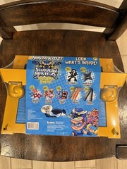 Ninja Kidz Shadow Masters Mystery Chest NEW SEALED