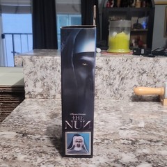 NECA Ultimate The Nun Valak Conjuring Universe 7″ Figure Complete PRE-OWNED