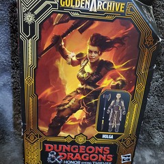 Dungeons & Dragons “Honor Among Thieves” Golden Archive Holga 6″ Action Figure