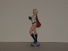 DC Comics Cover Girls Statue of Power Girl