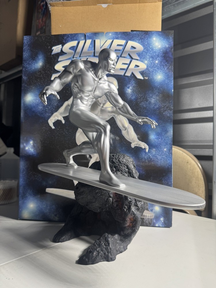 SILVER SURFER Statue HARD HERO MARVEL ( SEE DESCRIPTION :).