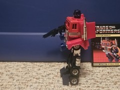 TRANSFORMERS G1 OPTIMUS PRIME Cab With Fists And Gun 1984 Vintage Original