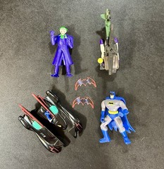 Vintage fastfood Batman and joker toy lot Batmobile Lego joker chopper batarangs