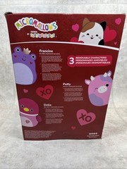 MICROMALLOWS SQUISHMALLOWS VALENTINES PLUSH BOUQUET, NEW SEALED