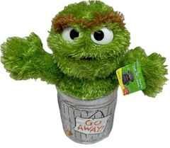 Sesame Street Oscar The Grouch Go Away! 2012 Used With Tag