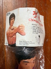 Bruce Lee ish Chinese Kung Fu Hand Puppet Sealed in Original Package