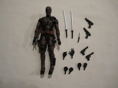 Marvel Legends 6″ Deadpool (Burnt/Dusty – Amazon Exclusive) Complete