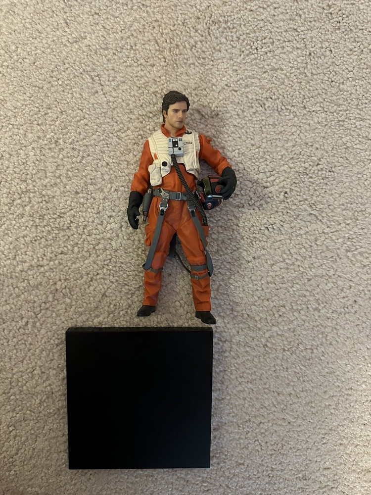 Kotobukiya Artfx Star Wars The Force Awakens Poe Dameron Figure w/Magnetic Base