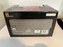 War Of The Worlds 2005 Alien Creature Pre-assembled ~ Pegasus Hobbies