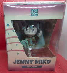 Youtooz Vocaloid Jenny Miku Vinyl Figure #454 Vinyl Figure. NIB.