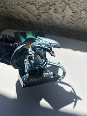 NECA Yu Gi Oh Figure Blue Eyes White Dragon 1996 Kazuki Takahashi