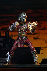 Teenage Mutant Ninja Turtles Mirage Comics Battle Damaged Shredder 7″ Scale Acti