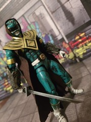 Neca Alien Predator Mighty Morphin Green Power Rangers Bandai Jason David Frank