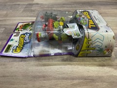 Moose Toys Grossery Gang The Time Wars Trash Head Action Figure Complete Ver. H2