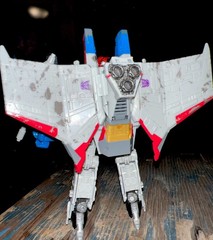 Transformers Generations War for Cybertron Siege Voyager Tetra Jet Starscream
