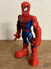 Spider Man Marvel 5” Action Figure Plastic Hasbro 2011 Toy (Pre-Owned)