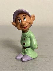 DOPHEY DISNEY 2” ACTION FIGURE VNTG (1993) PVC PLASTIC TOY (PRE-OWNED)