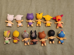 twozies lot Figures Moose Toys