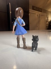 Legends of Oz: Dorothy’s Return, Dorothy and New Friends Collectible Figure Set!