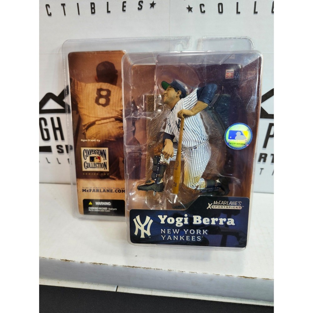 Yogi Berra 2004 Mcfarlane Cooperstown Collection Series 1 – New York Yankees NIB