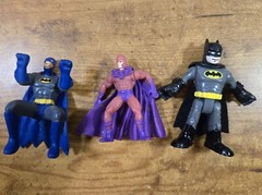 24 Pc. SUPERHERO (MARVEL & DC) Mixed Toy Lot, Plastic-Metal-Diecast, Preowned