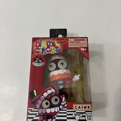 The Amazing Digital Circus Abstracted CAINE TADC 4” Vinyl Moose Toys IN HAND