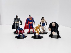 The Dark Knight Strikes Again DC PVC Figure Batman Superman Catgirl Lex Atom