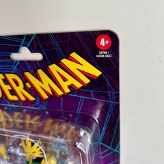 Hasbro Marvel Legends Spider-Man Retro Card Electro (Francine Frye) 6″ Figure