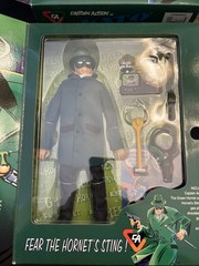 Set Of 2 Playing Mantis Green Hornet & KATO Captain Action Exclusive Figures !