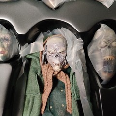 Mezco One:12 Collective Gangreene Estates Theodore Sodcutter – Deluxe Edition