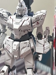 Bandai 1/100 MG Unicorn Gundam Ver Ka And Sinanju Built Model Kits Lot