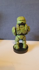 Halo Master Chief Cable Guys Phone & Controller Holder Statue 8” Figure