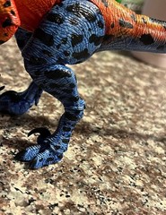 Nanmu Smart Series Velociraptor Shadow Blade CUSTOM Poison Dart Frog Color