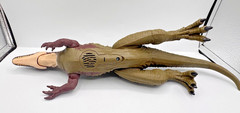 Jurassic World Battle Roarin Becklespinax Action Figure