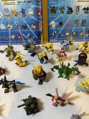 HUGE Vintage 200 Digimon Figure Lot ~ Official Bandai Toy Collection