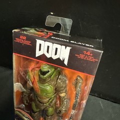 NEW Sealed McFarlane Toys DOOM Slayer 7″ Action Figure 2019 Original Green