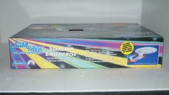 1992 STAR TREK NEXT GENERATION STARSHIP ENTERPRISE No. 6102 by PLAYMATES