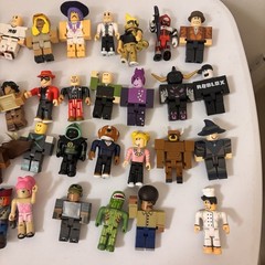 R0BL0X Toys Action Series Lot Of 36 Rare Figures & Loose Parts- No Codes