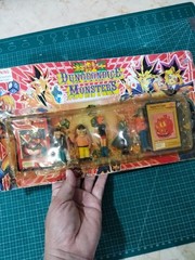 Vintage Bootleg Rare Yugioh toys figure & card Dungeon Dice Monsters Yugi Oh!