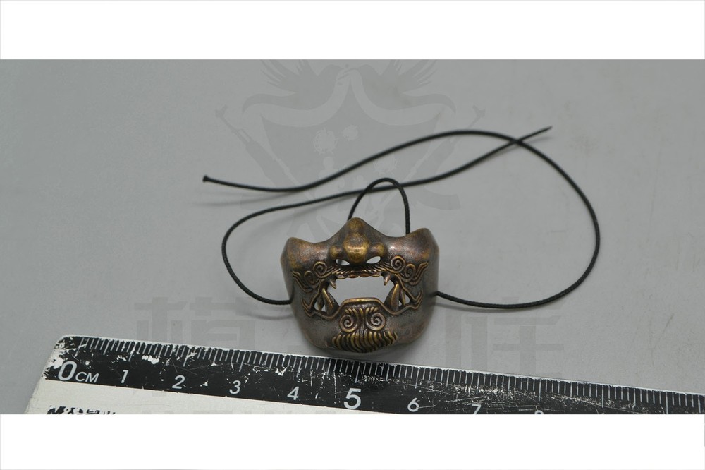 TOYS 8002 1/6 Scale Ming Dynasty Mongols Commander Mask Model
