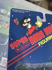 New Slightly OPEN SEAL Nintendo Super Mario Bros. Figurines With Hammer Applause