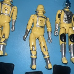 GI Joe Cobra Yellow De Aco Black Major Custom commando with 3 support troopers