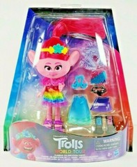 Trolls World Tour Fashion Celebration Poppy Figurine and Accessories