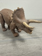 2021 Mattel Jurassic Park Hammond Collection Triceratops Retired Trike JP1