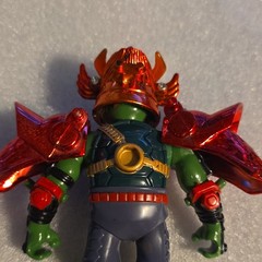 Playmates Toys TMNT Raphael Turtle Action Figure Green w/ Red Armor & Helmet
