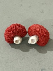 STEPHEN KING’S IT PENNYWISE ACTION FIGURE HEAD LOT OF 2 (NECA ULTIMATES)