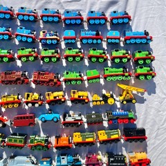 Thomas the Tank Engine & Friends Diecast Metal Trains / Cars -YOU PICK- (Desc)