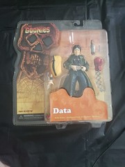 The Goonies Action Figures Set Of 5 Mezco 2007 Sloth Chunk Data Mikey Mouth MOC