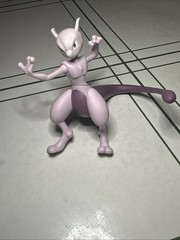Jazwares Pokemon Select Series Mewtwo Figure 6”